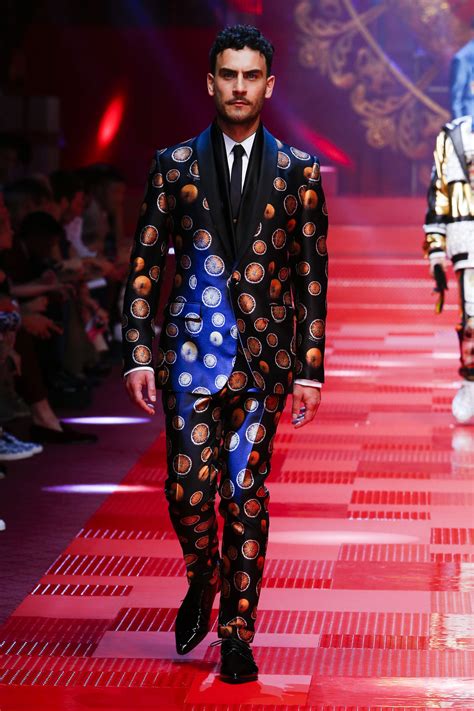 Dolce&Gabbana Spring Summer 2018 Men's Fashion Show